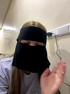 Snapshot of jijijoudia chatting on 11.14.25 jijijoudia online show from 11.14.25