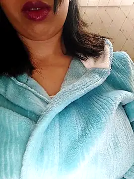 Snapshot of jijijoudia chatting on 12.04.25 jijijoudia online show from 12.04.25