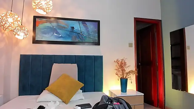 Snapshot of MelissaFoxx chatting on 10.31.25 MelissaFoxx online show from 10.31.25