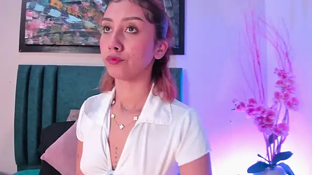 Snapshot of MelissaFoxx chatting on 11.07.25 MelissaFoxx online show from 11.07.25