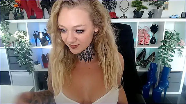 Valery Venom online show from 05.04.26