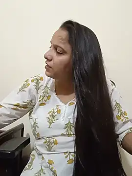 Simran-Kaur143 online show from 07.12.26