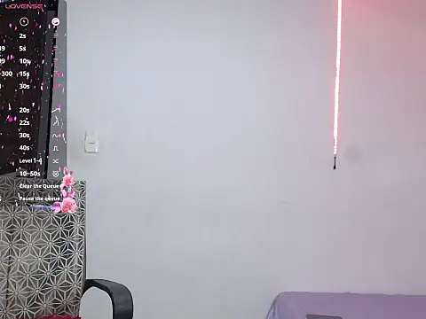 AliciaChelios online show from 03.28.26