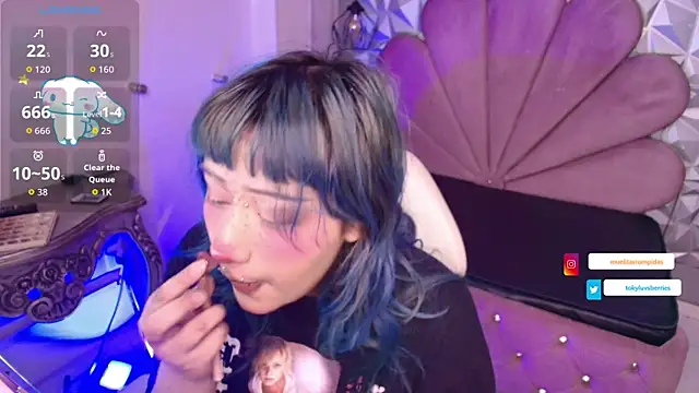 toky doll online show from 11.25.25