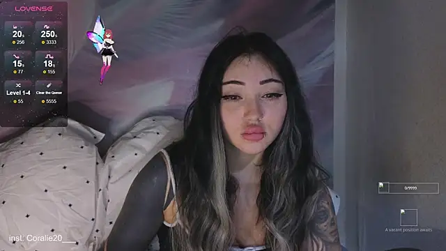 Coralie20  online show from 11.22.25