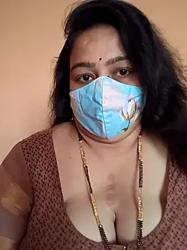 neelu-hoty online show from 02.05.25