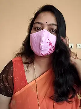 neelu-hoty online show from 03.08.25