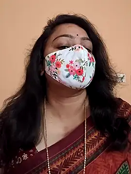 neelu-hoty online show from 03.10.25