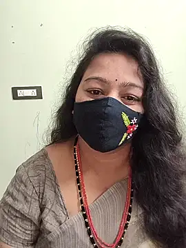 neelu-hoty online show from 10.10.25