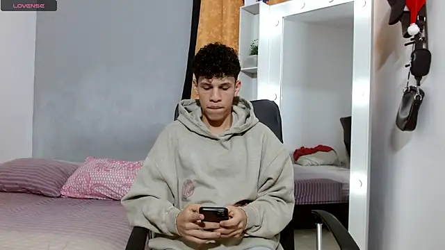 Snapshot of jeff_ross chatting on 01.03.25 jeff ross online show from 01.03.25