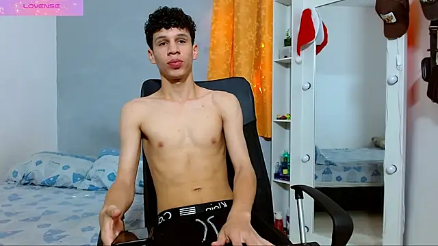 Snapshot of jeff_ross chatting on 02.22.25 jeff ross online show from 02.22.25