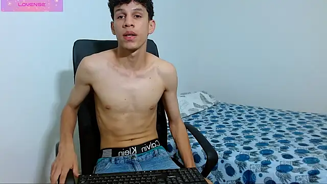 Snapshot of jeff_ross chatting on 03.13.25 jeff ross online show from 03.13.25