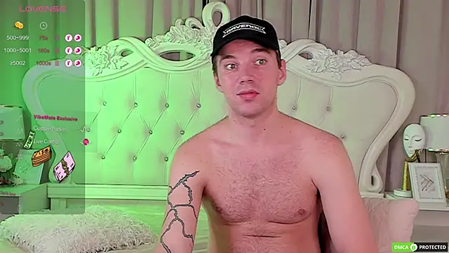 ArthurWhitee online show from 10.12.25