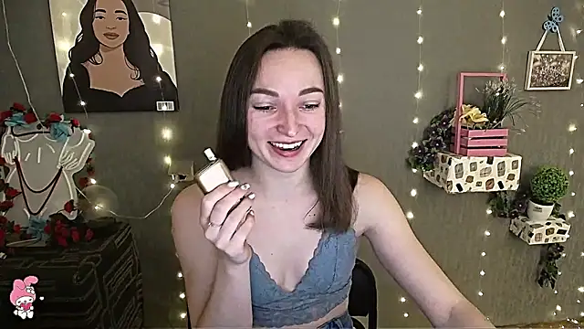  Barbie Kiss  online show from 02.09.25