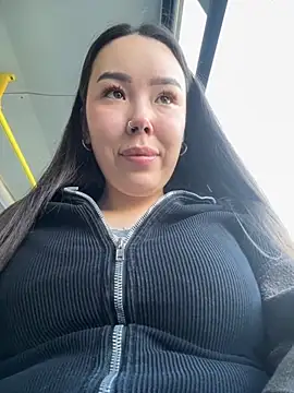 Snapshot of Asian_Asami chatting on 09.11.25 Asian Asami online show from 09.11.25