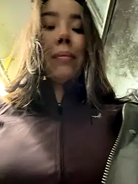 Snapshot of Asian_Asami chatting on 11.13.25 Asian Asami online show from 11.13.25