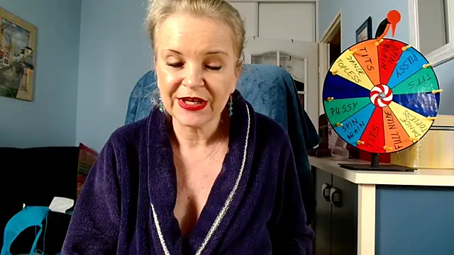 sexyjennyeu online show from 12.18.24