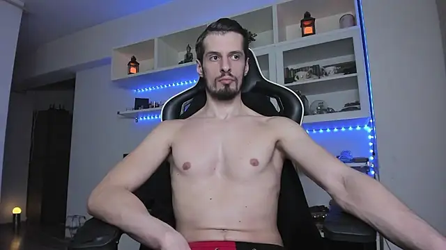 Snapshot of ToddClaytonn chatting on 02.06.26 ToddClaytonn online show from 02.06.26