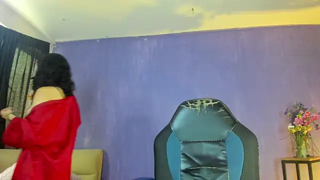 Snapshot of vanelope11 chatting on 02.22.25 vanelope11 online show from 02.22.25