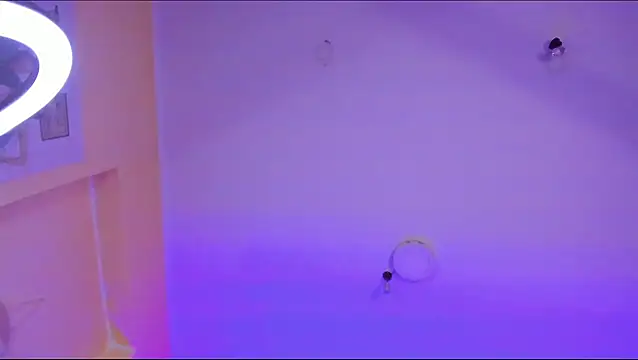 Snapshot of vanelope11 chatting on 02.23.25 vanelope11 online show from 02.23.25