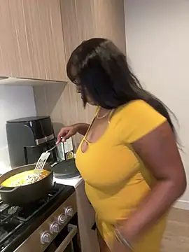 Snapshot of XXXLollipopsJuicy chatting on 01.01.25 XXXLollipopsJuicy online show from 01.01.25