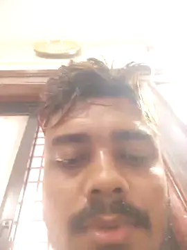 Snapshot of fuckingmahiesh chatting on 02.09.25 fuckingmahiesh online show from 02.09.25