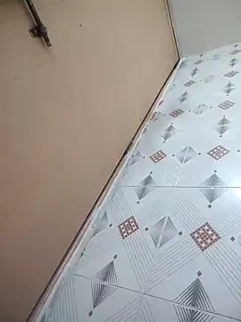 Snapshot of fuckingmahiesh chatting on 03.10.25 fuckingmahiesh online show from 03.10.25