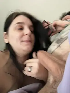 Snapshot of menaceswife chatting on 01.25.25 menaceswife online show from 01.25.25