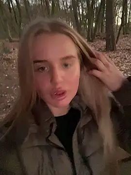 Snapshot of yourhornyslut chatting on 03.02.25 yourhornyslut online show from 03.02.25