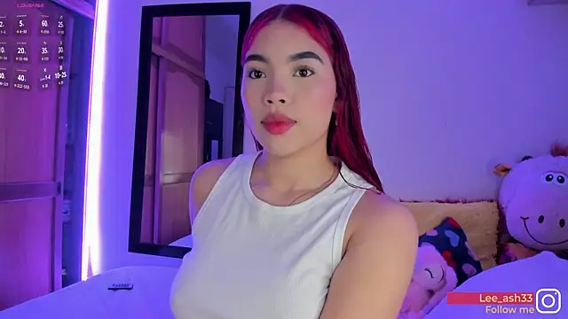 Snapshot of Lee_Ash chatting on 03.14.26 Lee Ash online show from 03.14.26