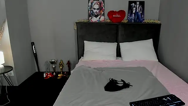 Snapshot of MuscleXXXBarbie chatting on 02.24.26 MuscleXXXBarbie online show from 02.24.26