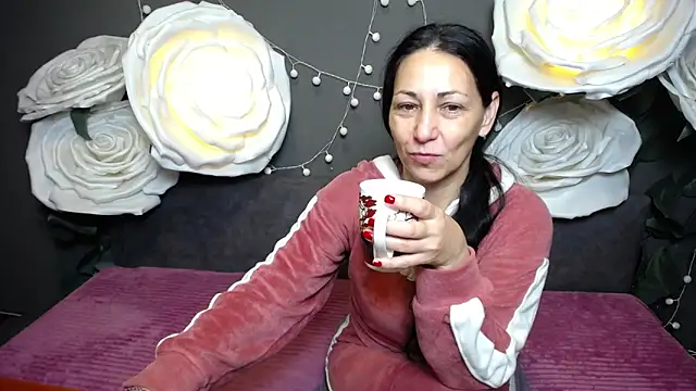 LiluGrants online show from 11.08.25