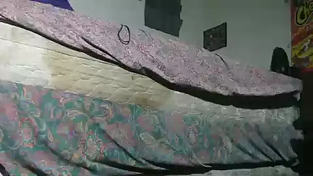 Snapshot of HBYAM chatting on 12.02.25 HBYAM online show from 12.02.25