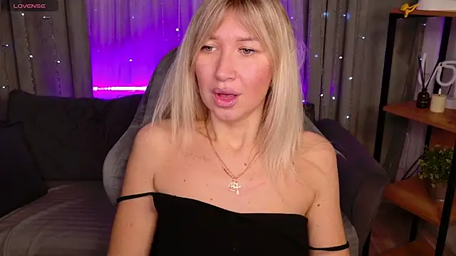 MilaBott online show from 11.29.25