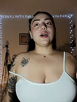 helena smith online show from 02.13.25