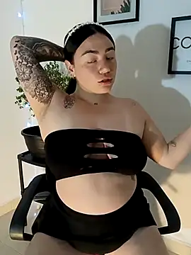 helena smith online show from 03.05.25