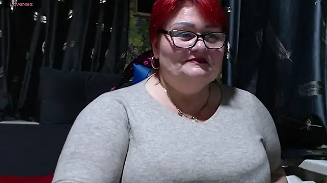 Snapshot of Goddess57 chatting on 02.13.25 Goddess57 online show from 02.13.25