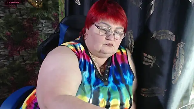 Snapshot of Goddess57 chatting on 02.27.25 Goddess57 online show from 02.27.25