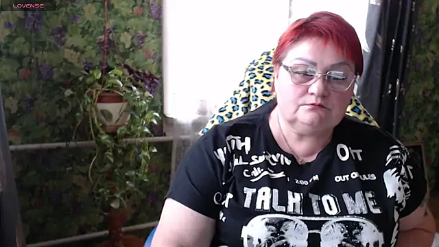 Snapshot of Goddess57 chatting on 03.22.25 Goddess57 online show from 03.22.25