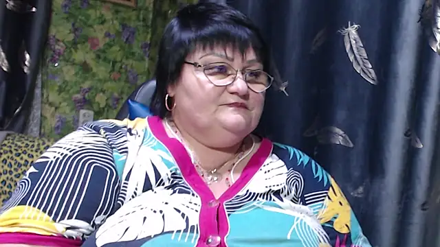 Snapshot of Goddess57 chatting on 11.21.25 Goddess57 online show from 11.21.25