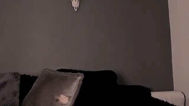 Aliz01 online show from 12.24.24