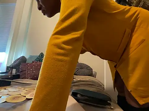 wynterheat online show from 10.25.25