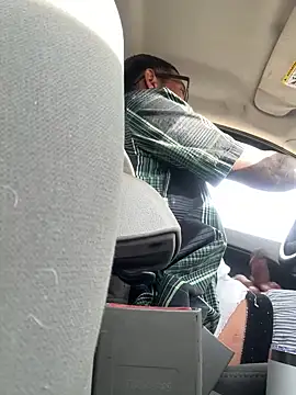 Snapshot of Daniel7131 chatting on 01.01.25 Daniel7131 online show from 01.01.25