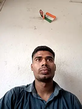 Snapshot of 900irani chatting on 10.27.25 900irani online show from 10.27.25