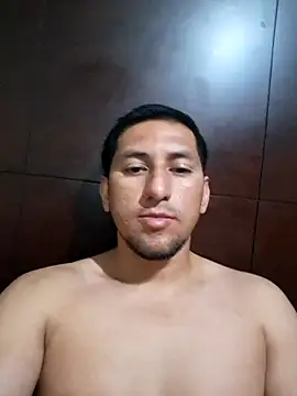 Snapshot of littleboyhot95 chatting on 03.08.26 littleboyhot95 online show from 03.08.26