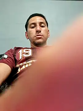 Snapshot of littleboyhot95 chatting on 03.28.26 littleboyhot95 online show from 03.28.26