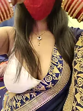 Snapshot of hot_Oliviaa chatting on 11.22.25 hot Oliviaa online show from 11.22.25