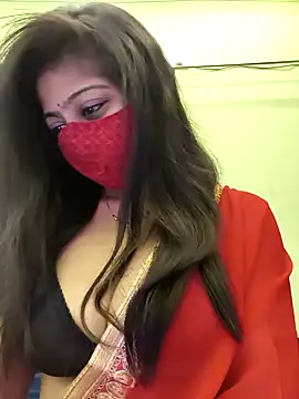 Snapshot of hot_Oliviaa chatting on 12.05.25 hot Oliviaa online show from 12.05.25