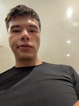 Logan smith1 online show from 04.15.26