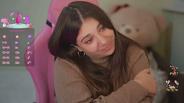 Snapshot of JulietDream chatting on 12.01.25 JulietDream online show from 12.01.25